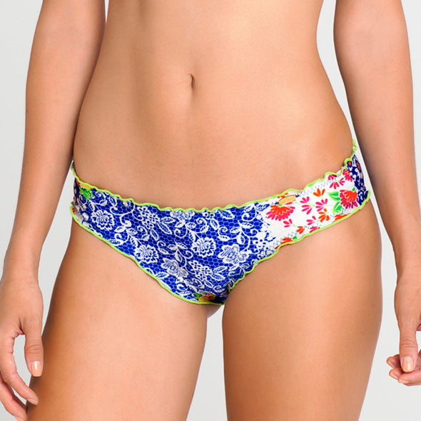 SPANISH LULLABY - Lace Ruffles Bandeau Top Bikini • Multicolor – Luli Fama